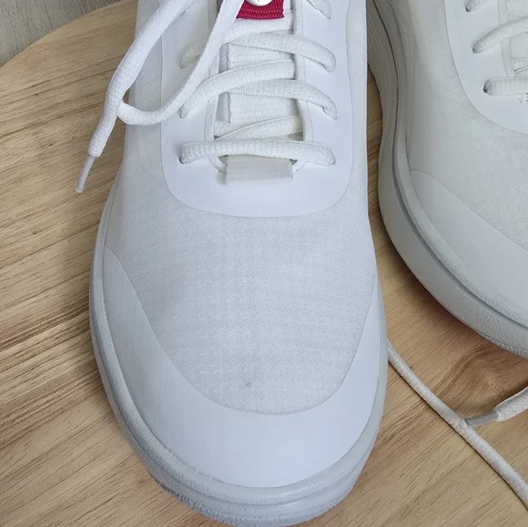 Bala Sneakers - Picture 12 of 12